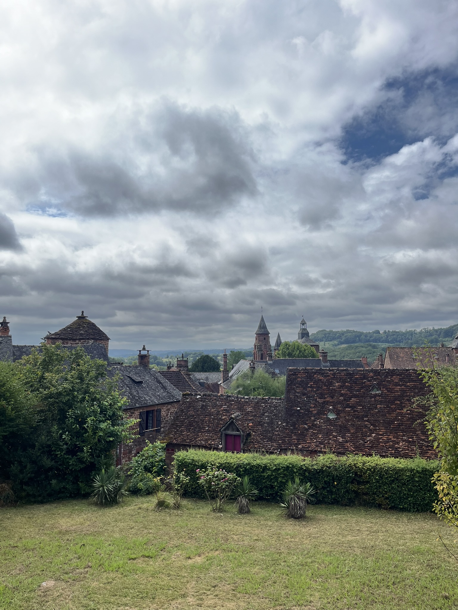 Villages oubliés entre Lot et Corrèze